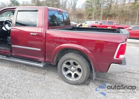 2017 Ram 1500 Laramie z USA, uszkodzony, nr VIN 1C6RR7NT8HS547372